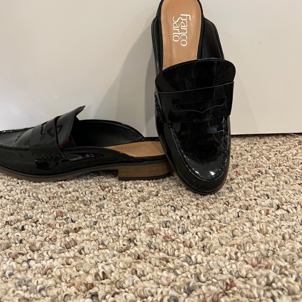 Franco Sarto mule loafers black patent leather. Size 7 - Picture 4 of 4